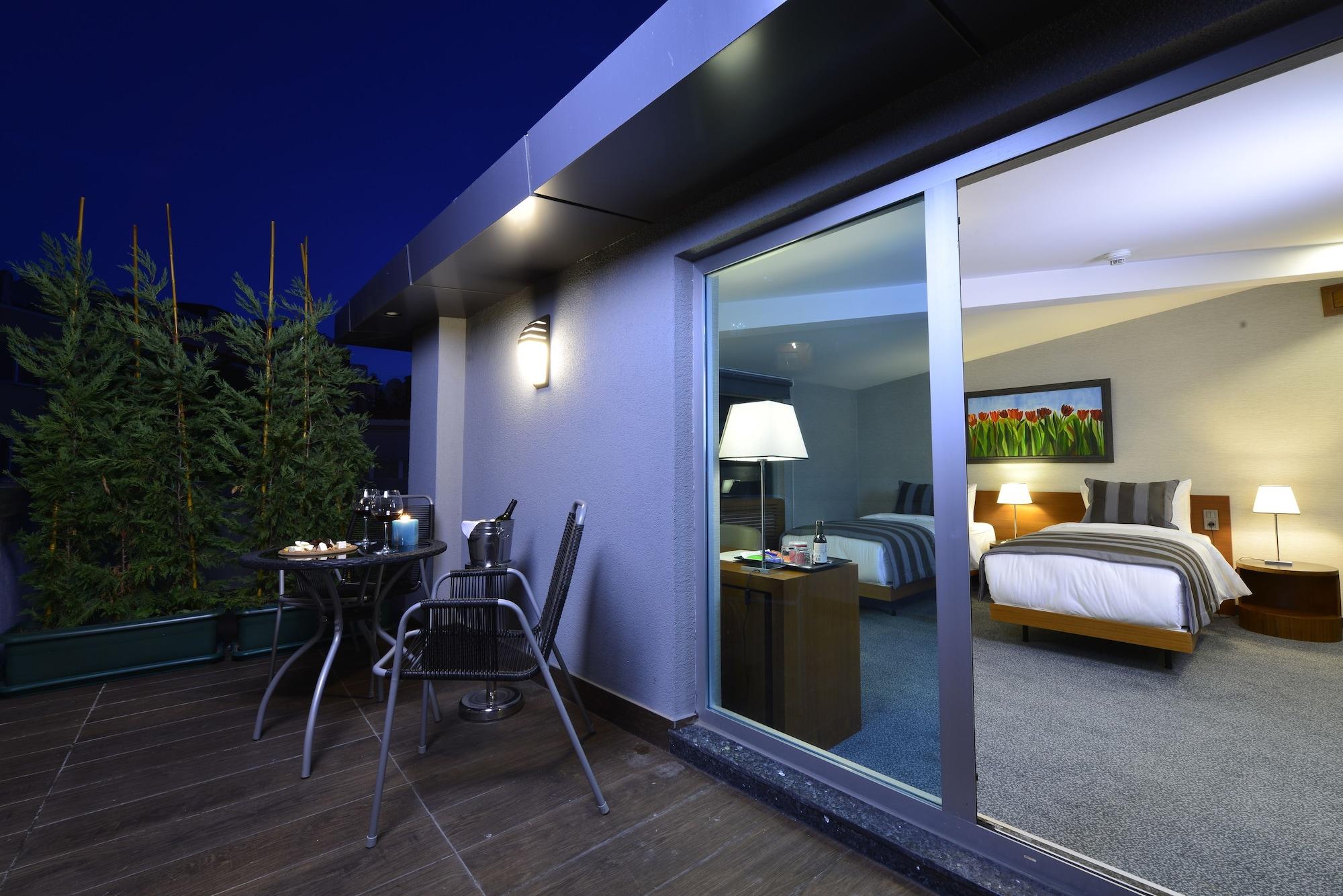 Modus Hotel Istanbul Exterior photo